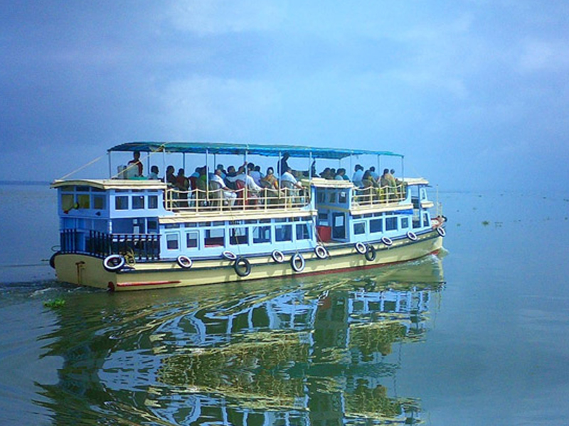 Canoeing in Alappuzha