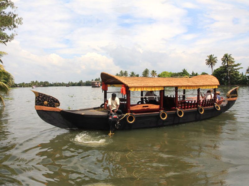Shikara boat tour packages Alleppey