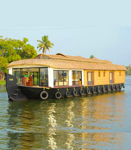 Group houseboat booking Alappuzha