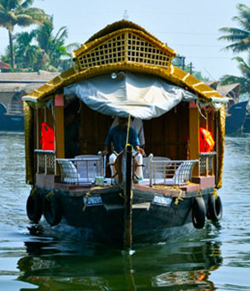 Three bedroom houseboat Alleppey